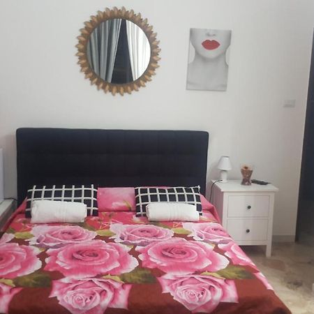 Appartamento Exclusive House Center Aeroporto di Catania Fontana Rossa Esterno foto
