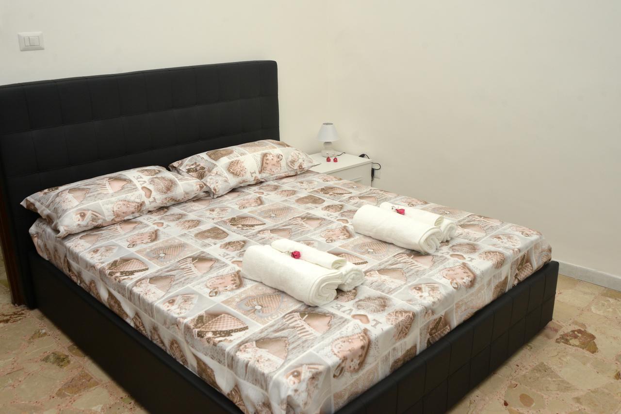 Appartamento Exclusive House Center Aeroporto di Catania Fontana Rossa Esterno foto