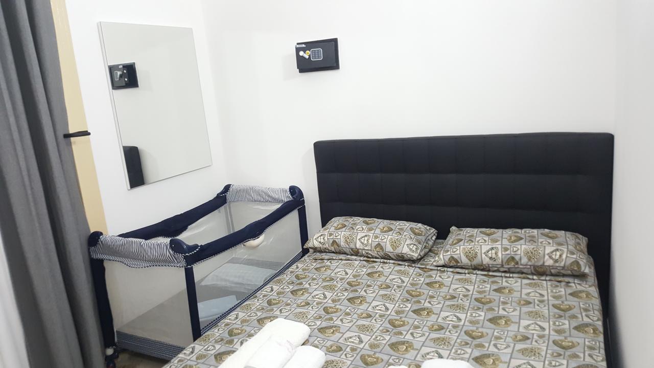 Appartamento Exclusive House Center Aeroporto di Catania Fontana Rossa Esterno foto