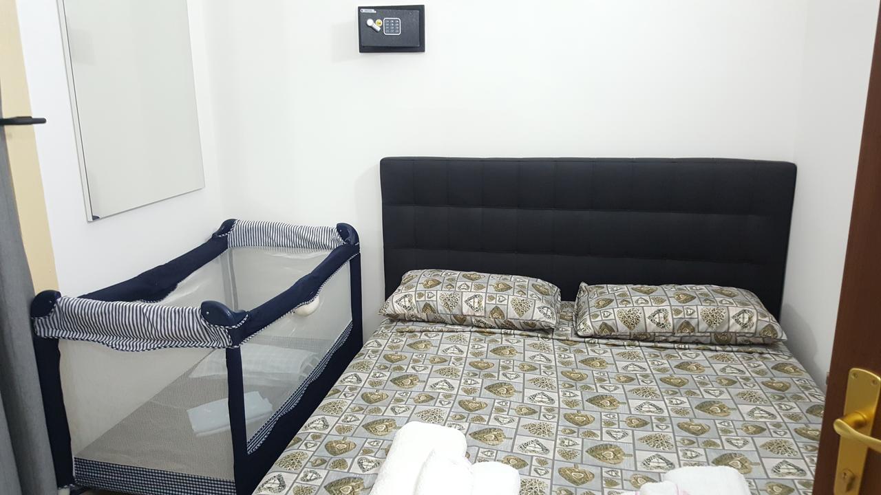Appartamento Exclusive House Center Aeroporto di Catania Fontana Rossa Esterno foto