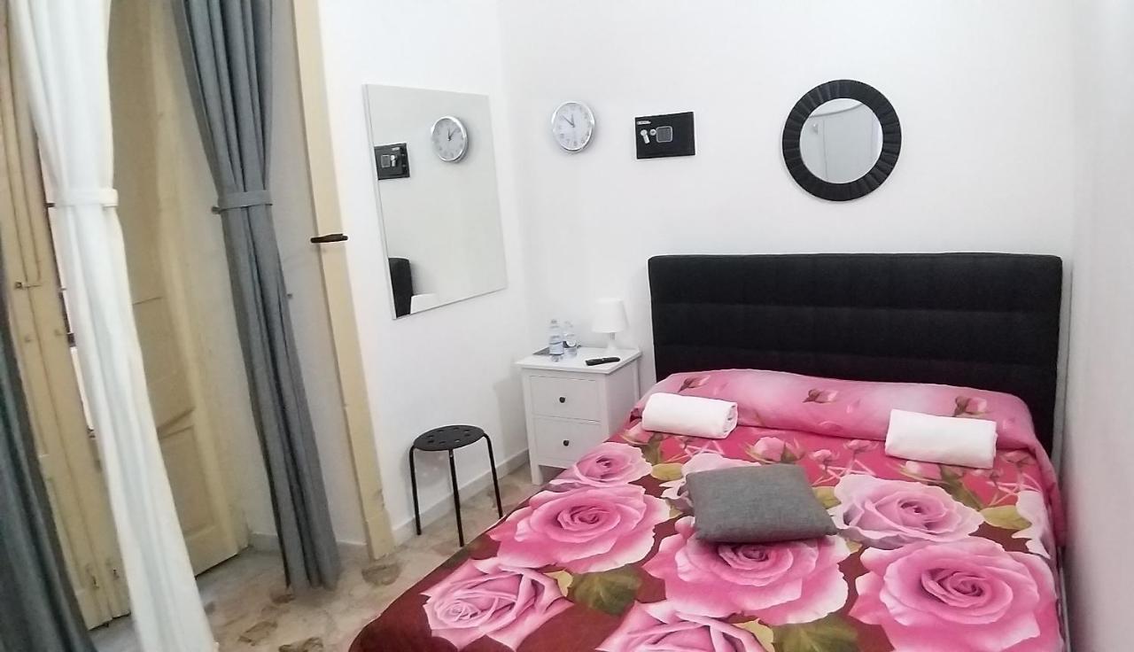 Appartamento Exclusive House Center Aeroporto di Catania Fontana Rossa Esterno foto